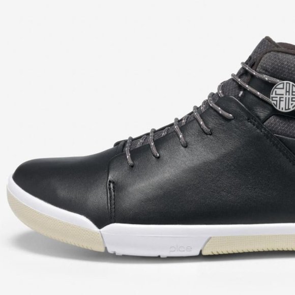 PLAE Waterproof Leather 'Abra' Shoes - Picture 5 of 9